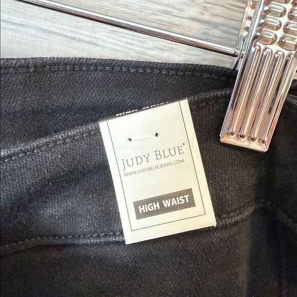 Judy Blue Black High Waisted Skort - Picture 3 of 6